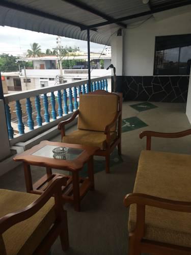 Hotel Salinas 푸에르토아요라 외부 사진