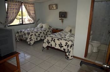 Hotel Salinas 푸에르토아요라 외부 사진